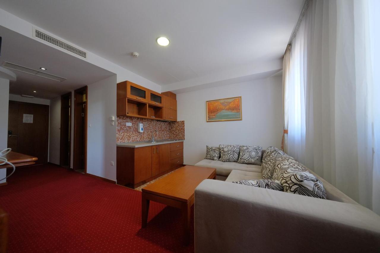 Motel Mujanic Sarajevo Mostarsko Raskrsce 外观 照片