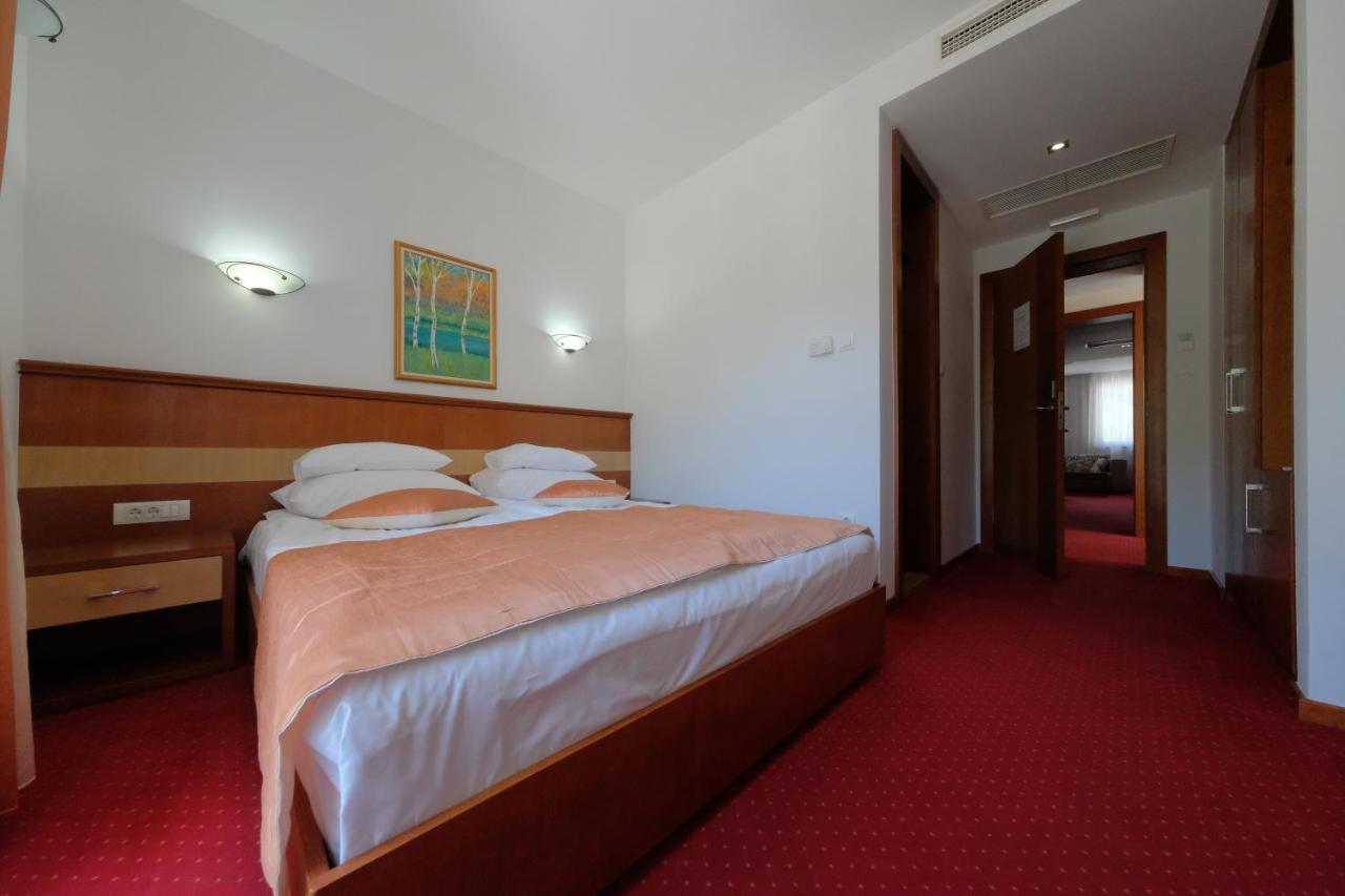 Motel Mujanic Sarajevo Mostarsko Raskrsce 外观 照片
