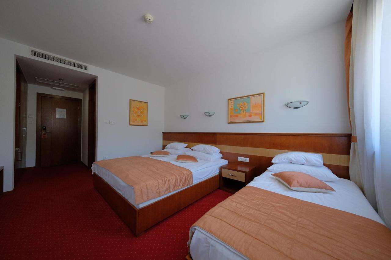 Motel Mujanic Sarajevo Mostarsko Raskrsce 外观 照片