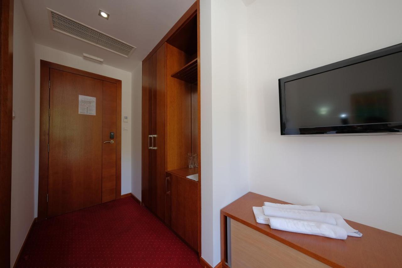 Motel Mujanic Sarajevo Mostarsko Raskrsce 外观 照片